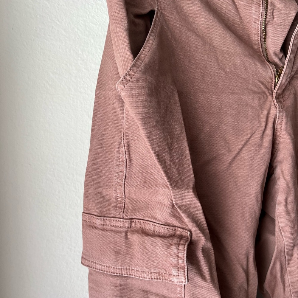 Universal Thread Cargo pants - Picture 3 of 5